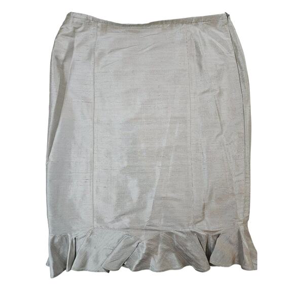 Armani Silver metallic pencil skirt with petal‎ trim, size 8 - Picture 1 of 7